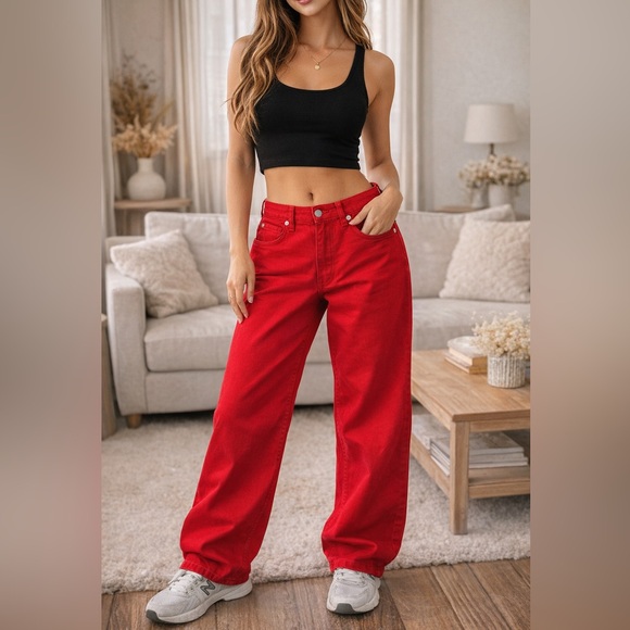 Wild Fable Women’s Low Rise Baggy Rigid Red Jeans 31” Inseam Size 4 - Picture 1 of 11